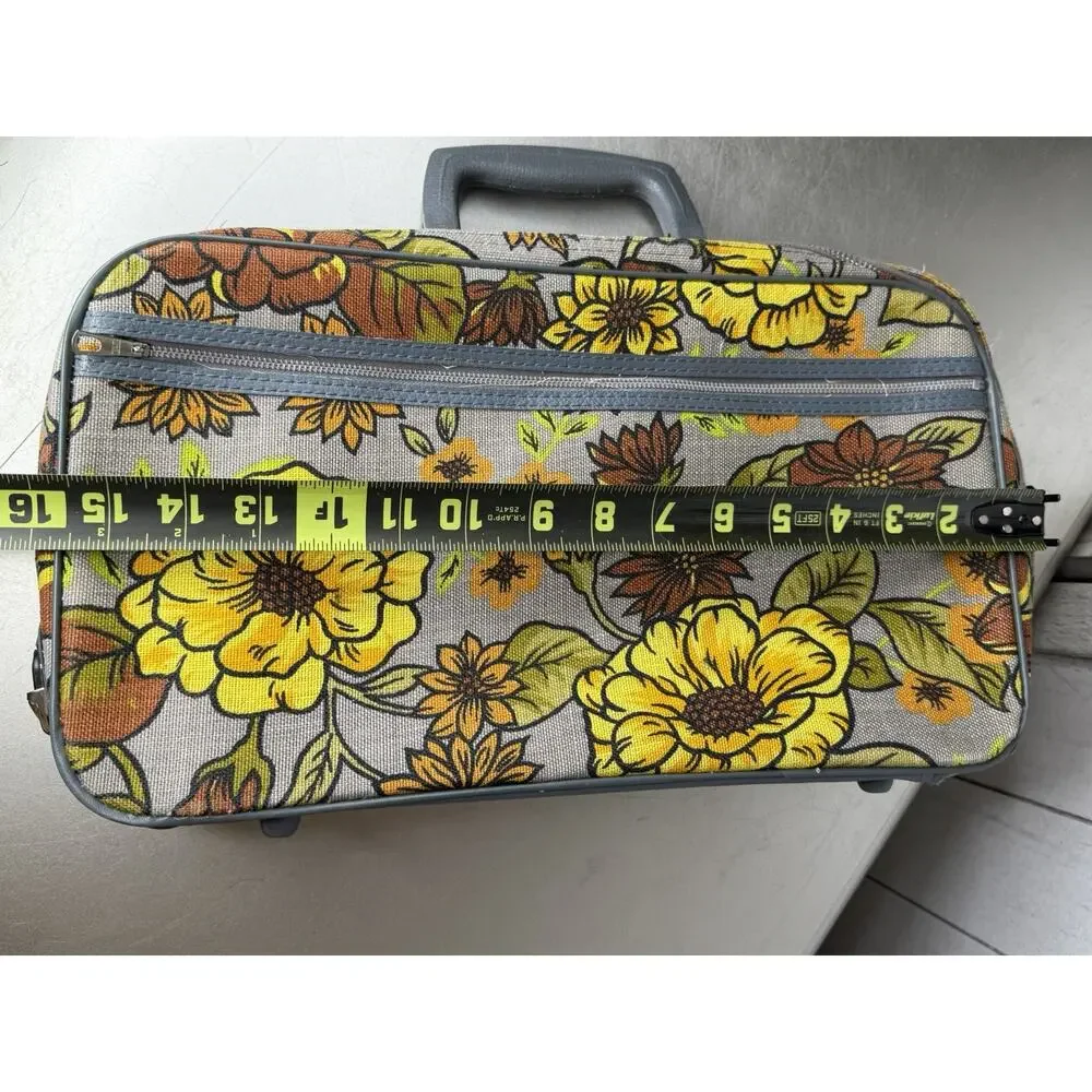 Vintage BANTAM TRAVEL 1960’s Fabric Canvas Yellow Gray Floral Suitcase Retro